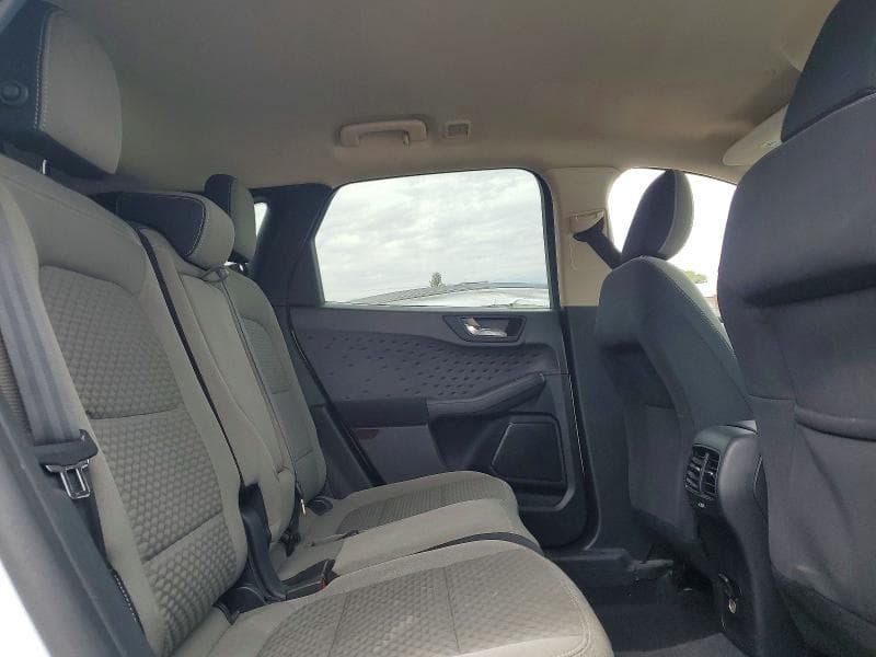 2020 FORD ESCAPE SE 10