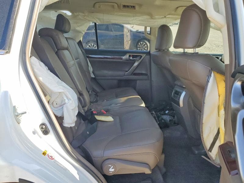 2018 LEXUS GX 460 11