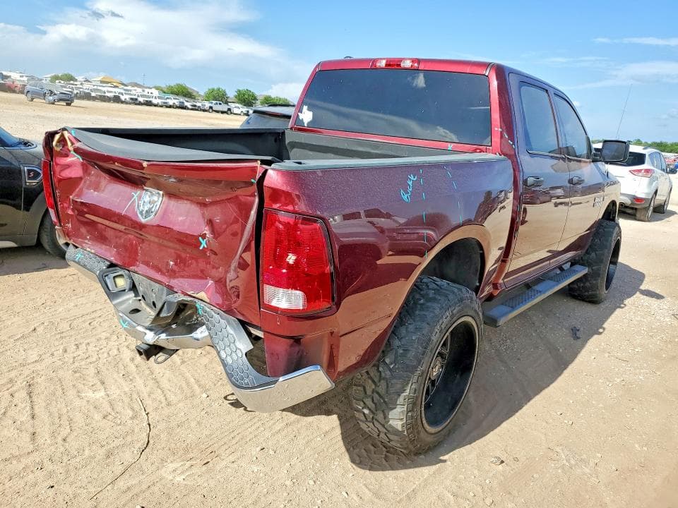 2018 RAM 1500 ST 3