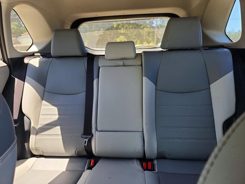 2023 TOYOTA RAV4 XLE PREMIUM 10