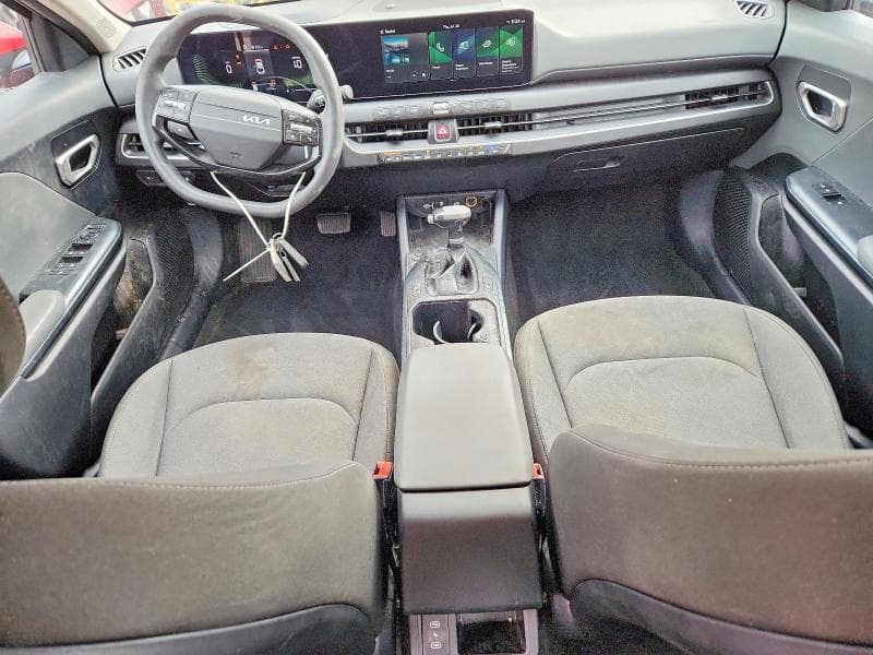 2025 KIA K4 LXS 8