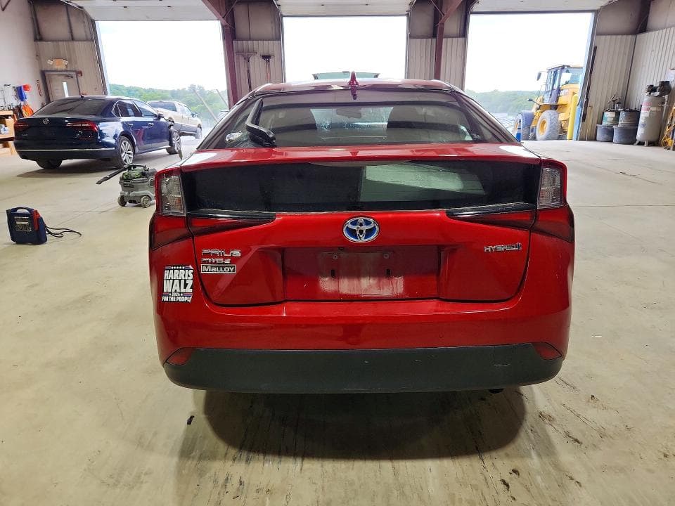 2022 TOYOTA PRIUS LE AWD-E 6