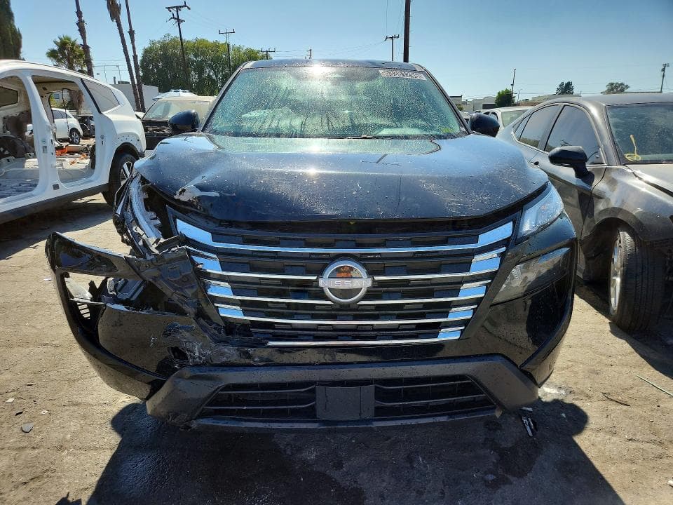 2025 NISSAN ROGUE SV 5