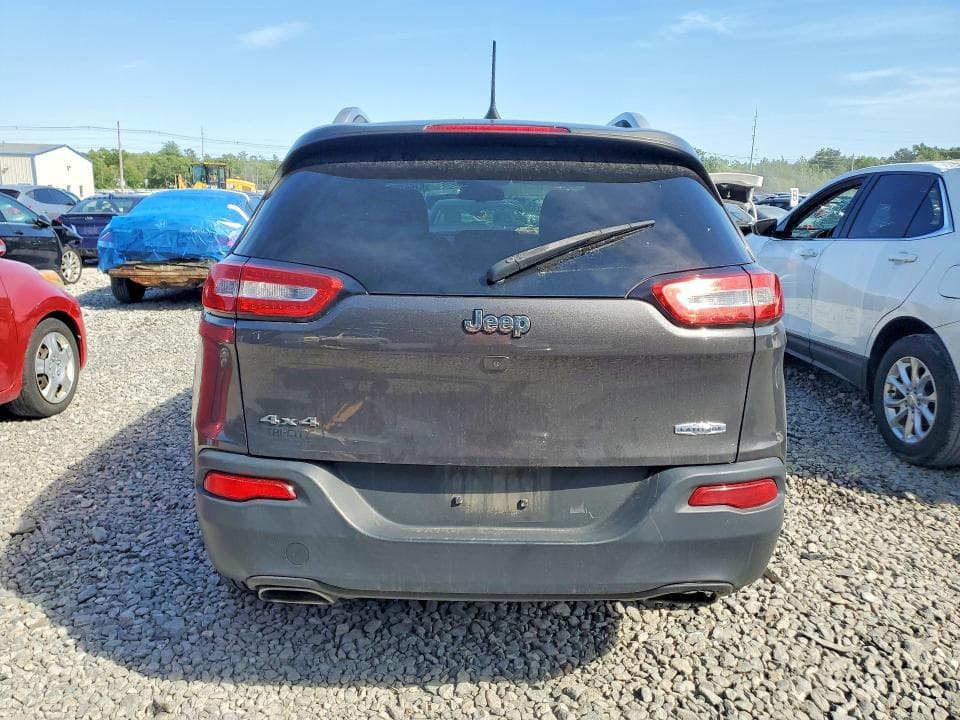 2018 JEEP CHEROKEE LATITUDE PLUS 6