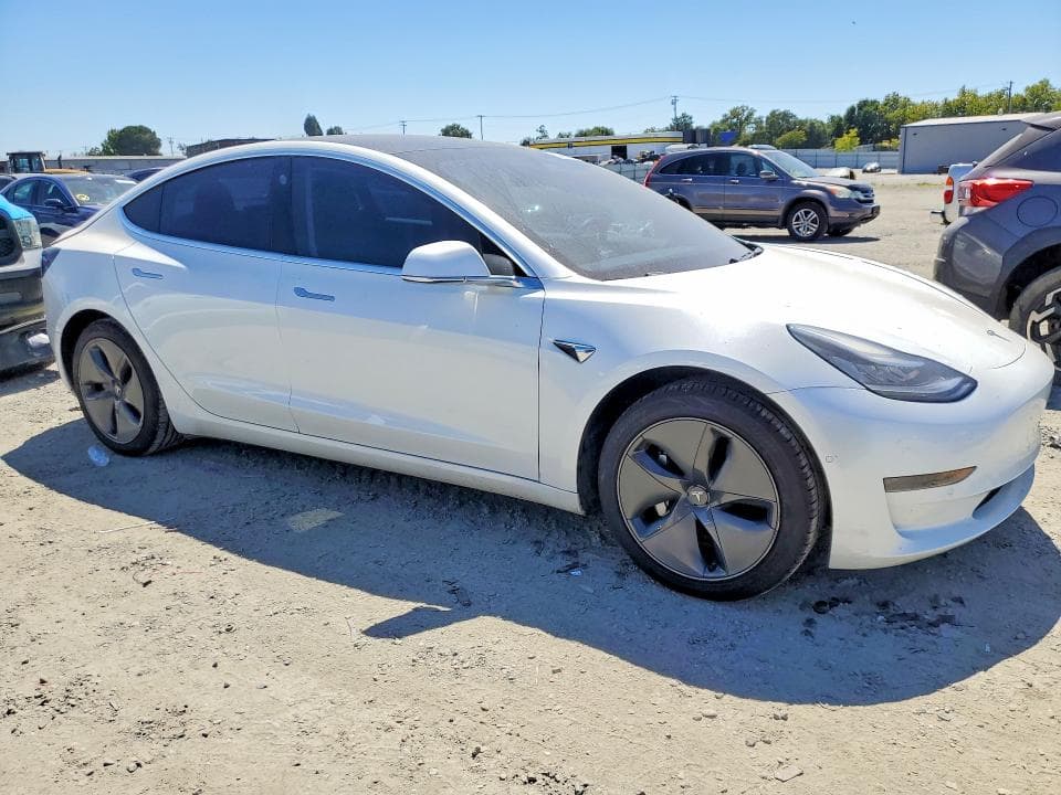 2020 TESLA MODEL 3 4