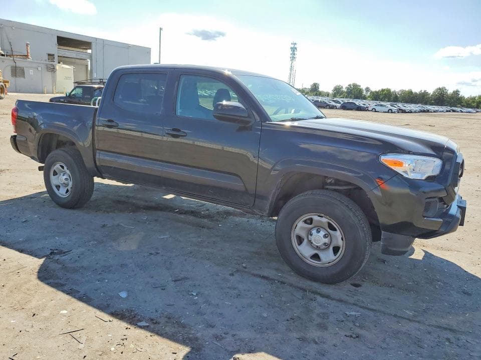 2022 TOYOTA TACOMA SR V6 4