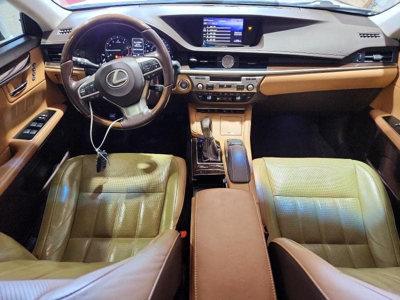 2017 LEXUS ES 350 8