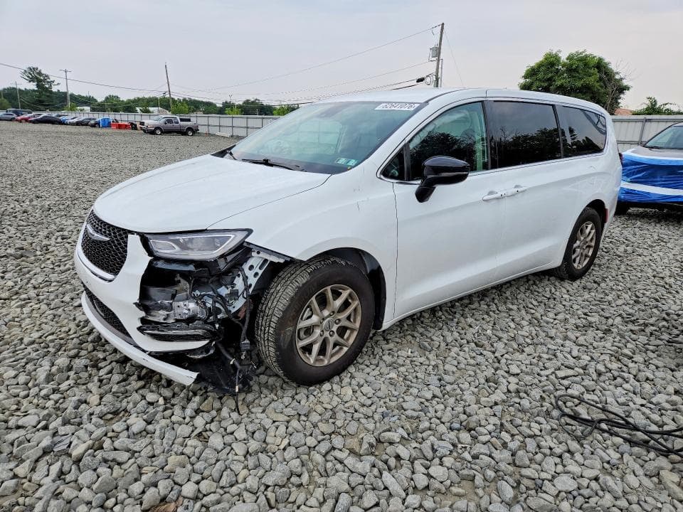 2024 CHRYSLER PACIFICA TOURING L