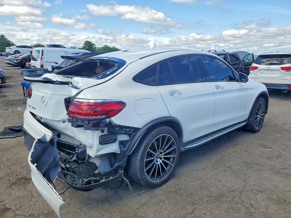 2020 MERCEDES-BENZ GLC COUPE 300 4MATIC 3