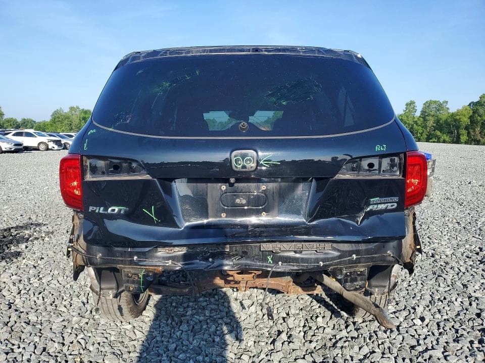 2017 HONDA PILOT TOURING 6