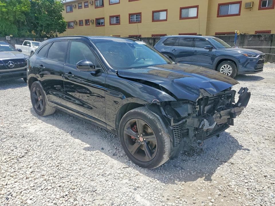 2020 JAGUAR F-PACE S 4