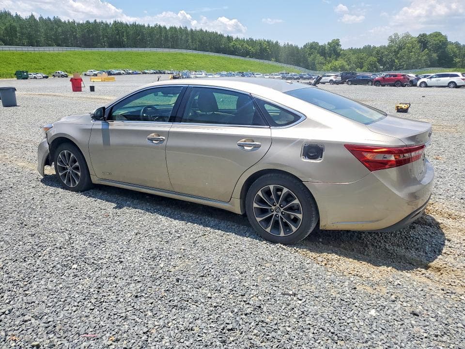 2018 TOYOTA AVALON HYBRID XLE PREMIUM 2