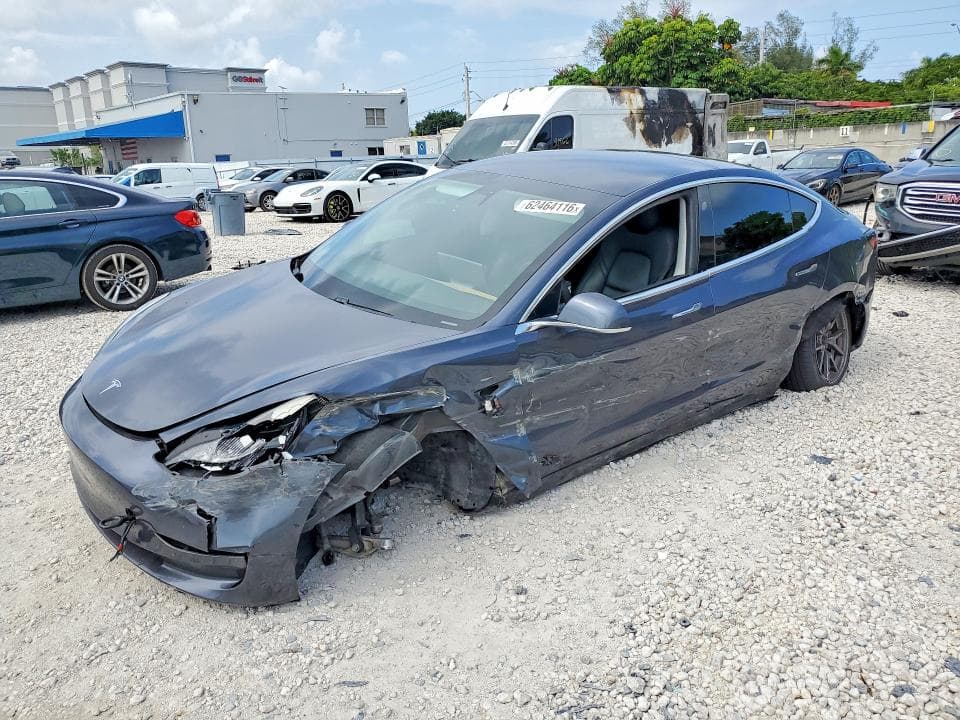 2020 TESLA MODEL 3 - 1
