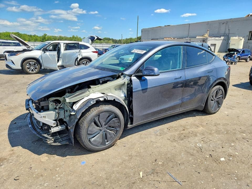 2026 TESLA MODEL Y - 1