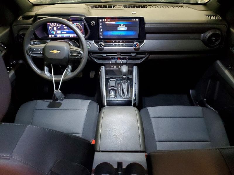 2024 CHEVROLET COLORADO 8