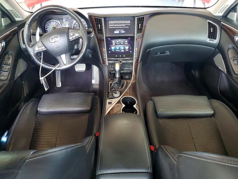 2017 INFINITI Q50 RED SPORT 400 8
