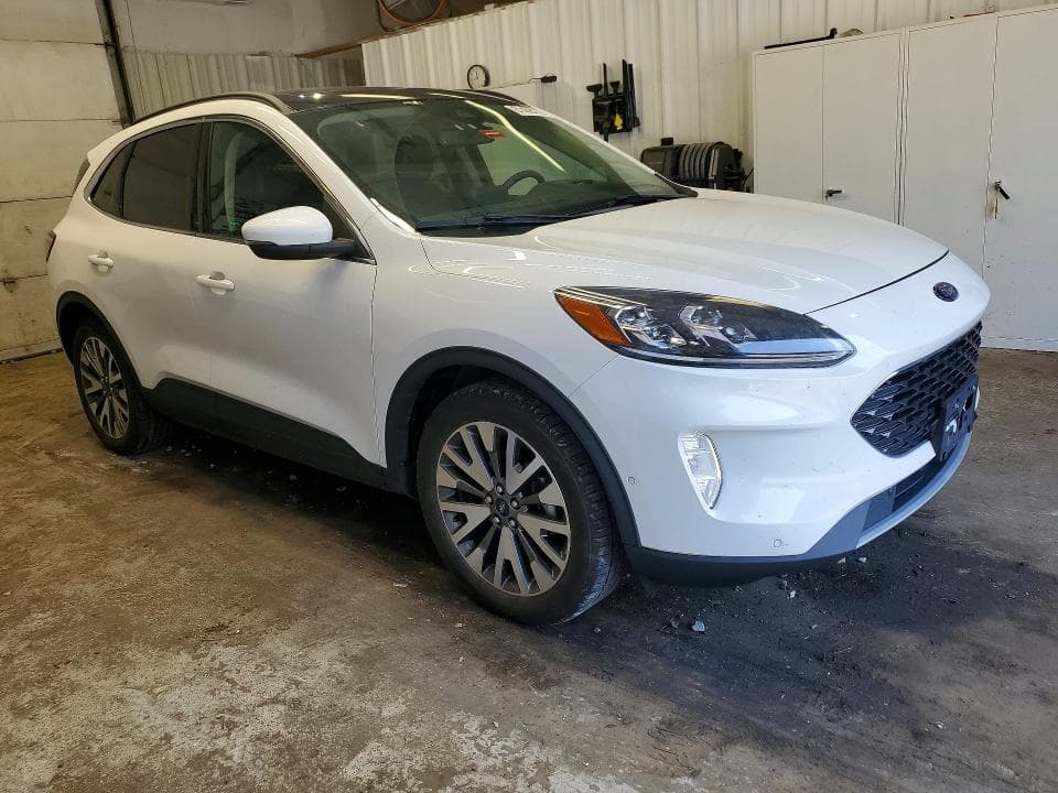 2020 FORD ESCAPE TITANIUM 4