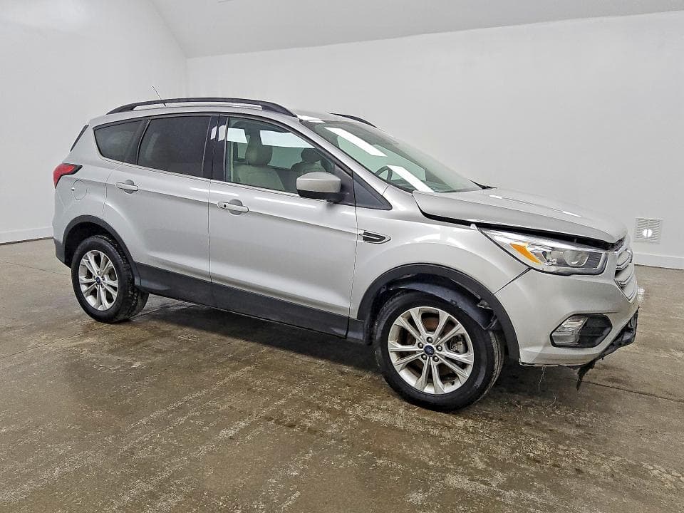 2019 FORD ESCAPE SEL 4