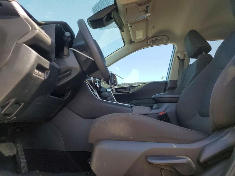 2024 TOYOTA RAV4 LE 7