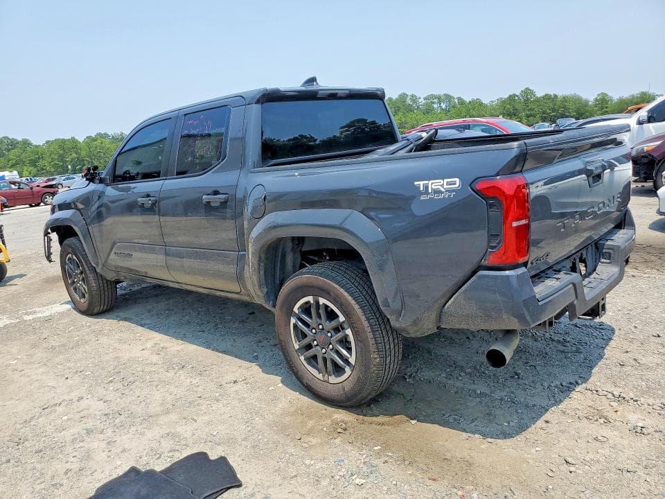 2025 TOYOTA TACOMA TRD SPORT 2