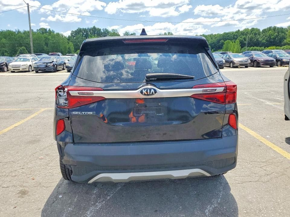 2021 KIA SELTOS LX 6