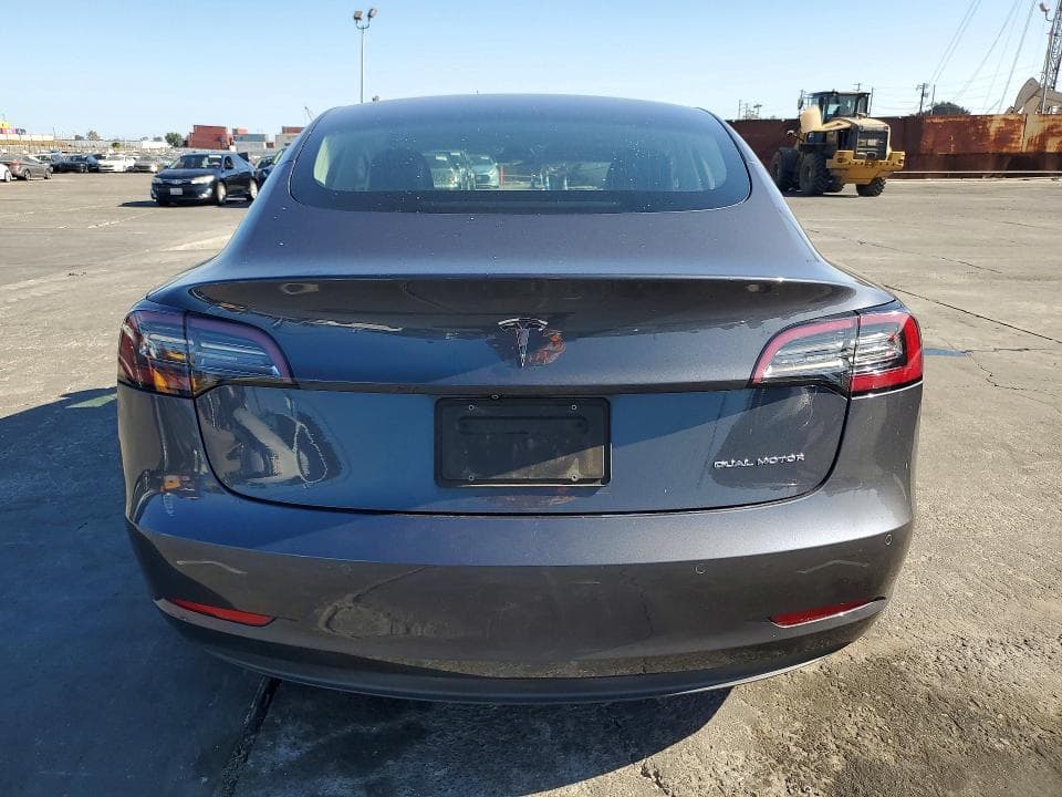 2020 TESLA MODEL 3 6