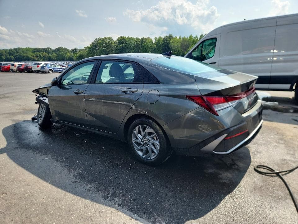 2024 HYUNDAI ELANTRA SEL 2