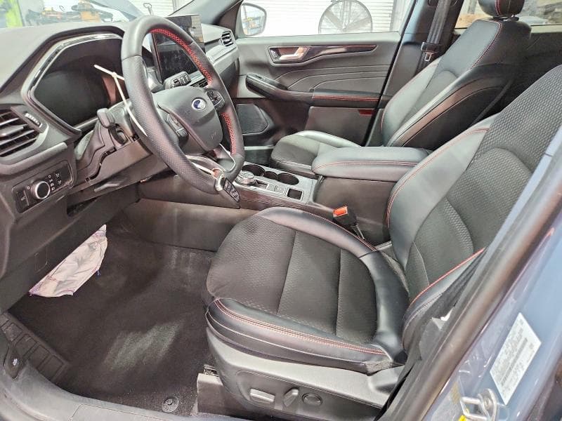 2025 FORD ESCAPE ST LINE 7