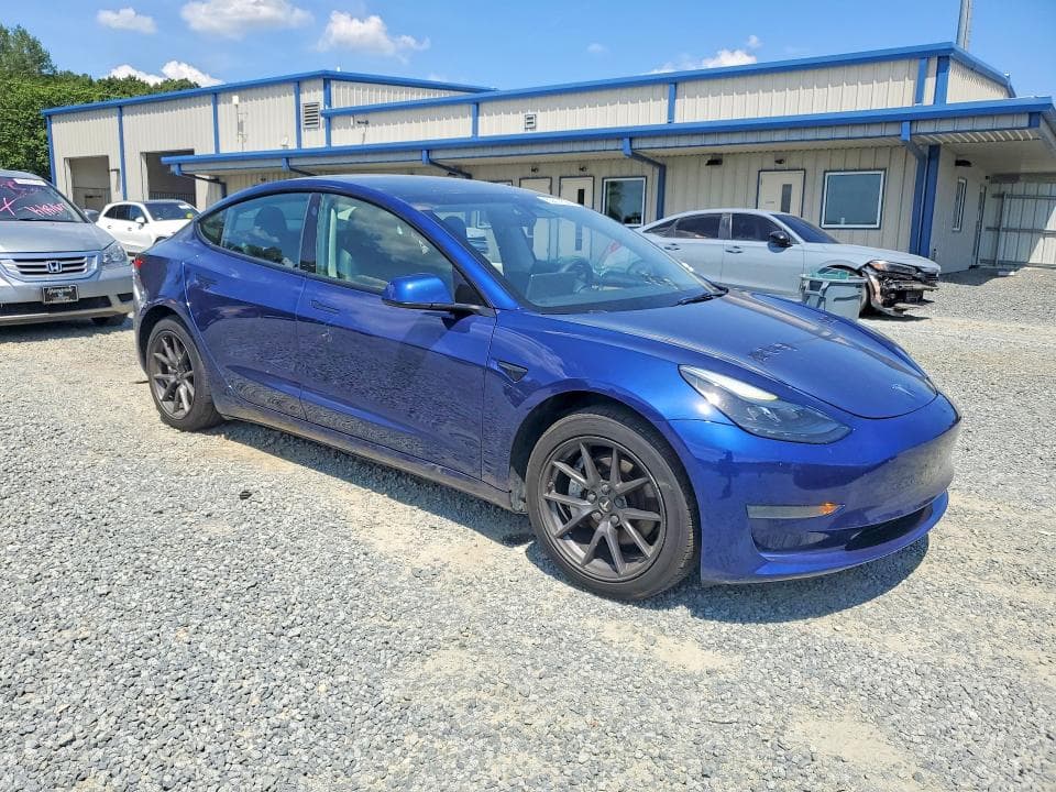 2023 TESLA MODEL 3 4