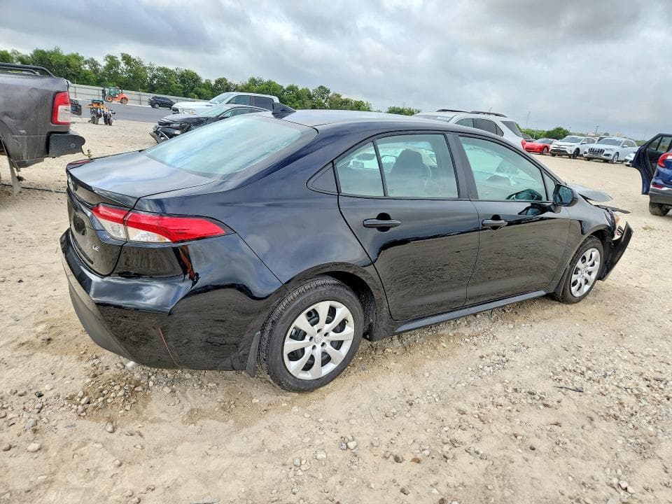 2026 TOYOTA COROLLA LE 3