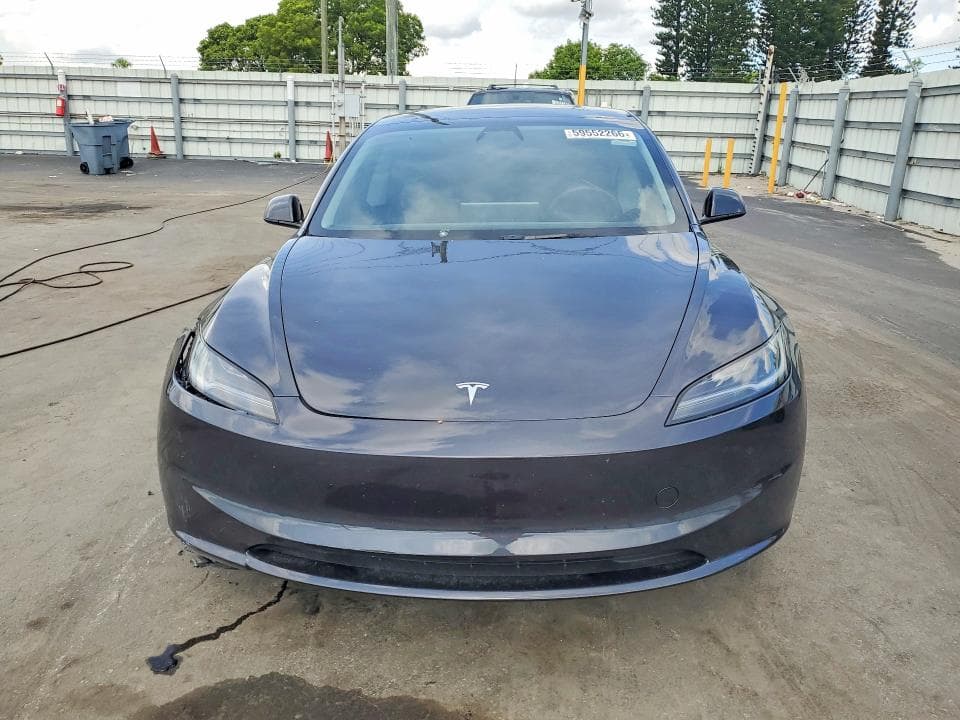 2025 TESLA MODEL 3 5