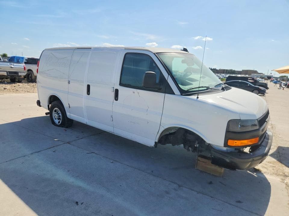 2024 CHEVROLET EXPRESS G2500 4