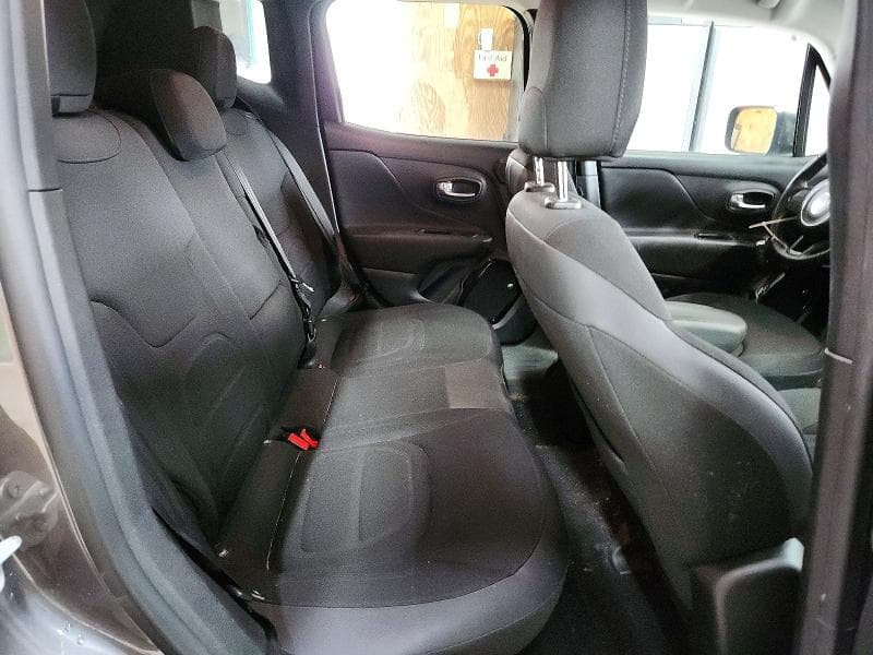 2017 JEEP RENEGADE LATITUDE 11