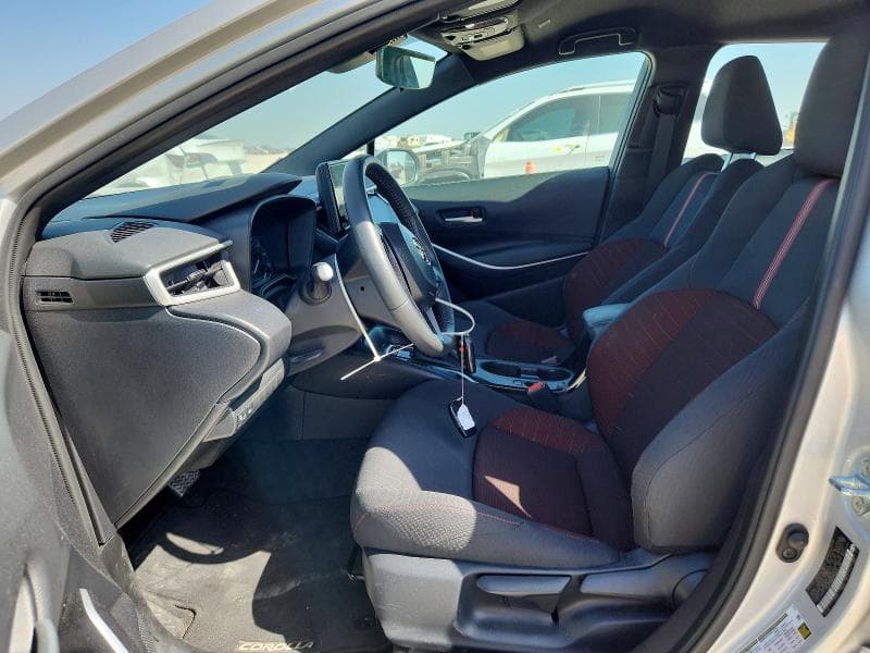 2025 TOYOTA COROLLA SE 7