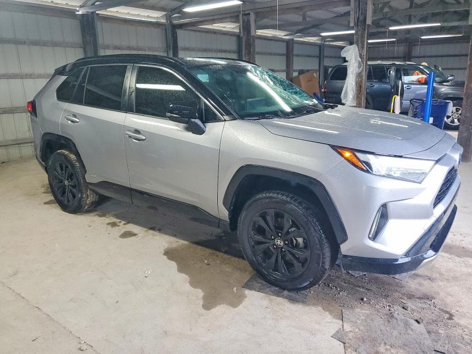 2023 TOYOTA RAV4 XSE 4