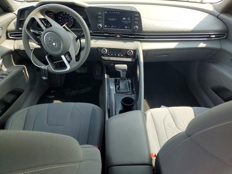 2022 HYUNDAI ELANTRA SEL 8