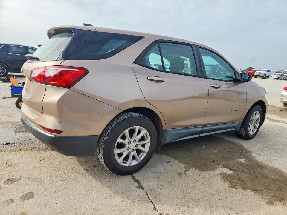 2018 CHEVROLET EQUINOX LS 3