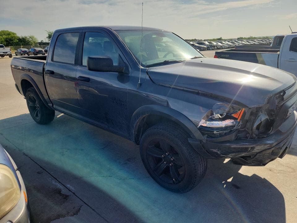 2024 RAM 1500 CLASSIC SLT 4