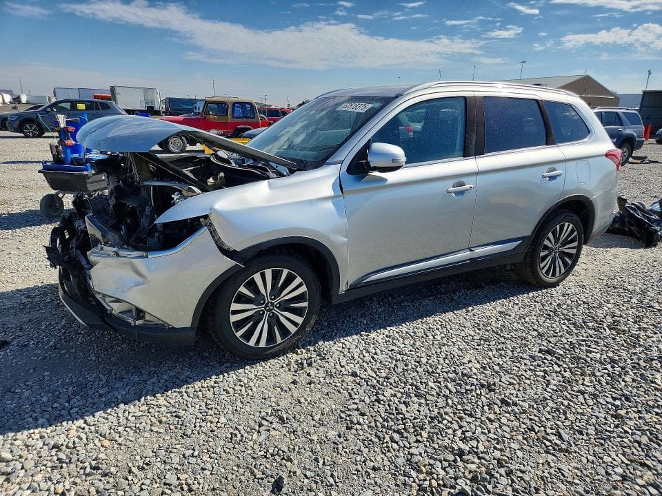 2020 MITSUBISHI OUTLANDER SE - 1