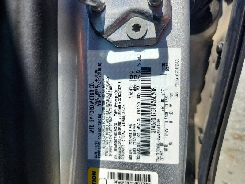 2017 FORD FUSION SE 12