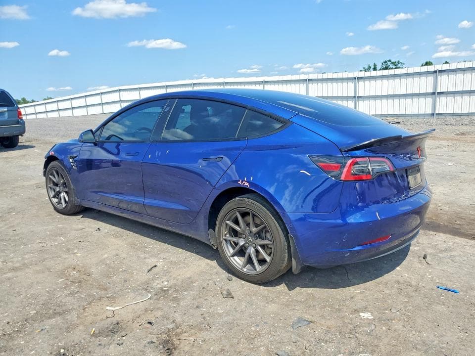 2022 TESLA MODEL 3 2