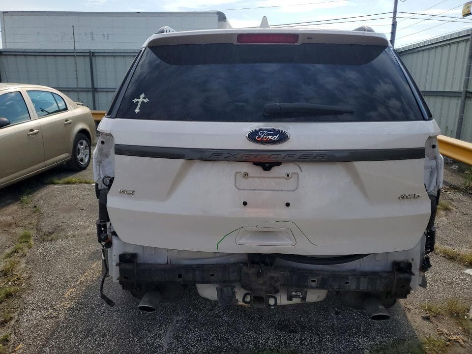 2017 FORD EXPLORER XLT 6