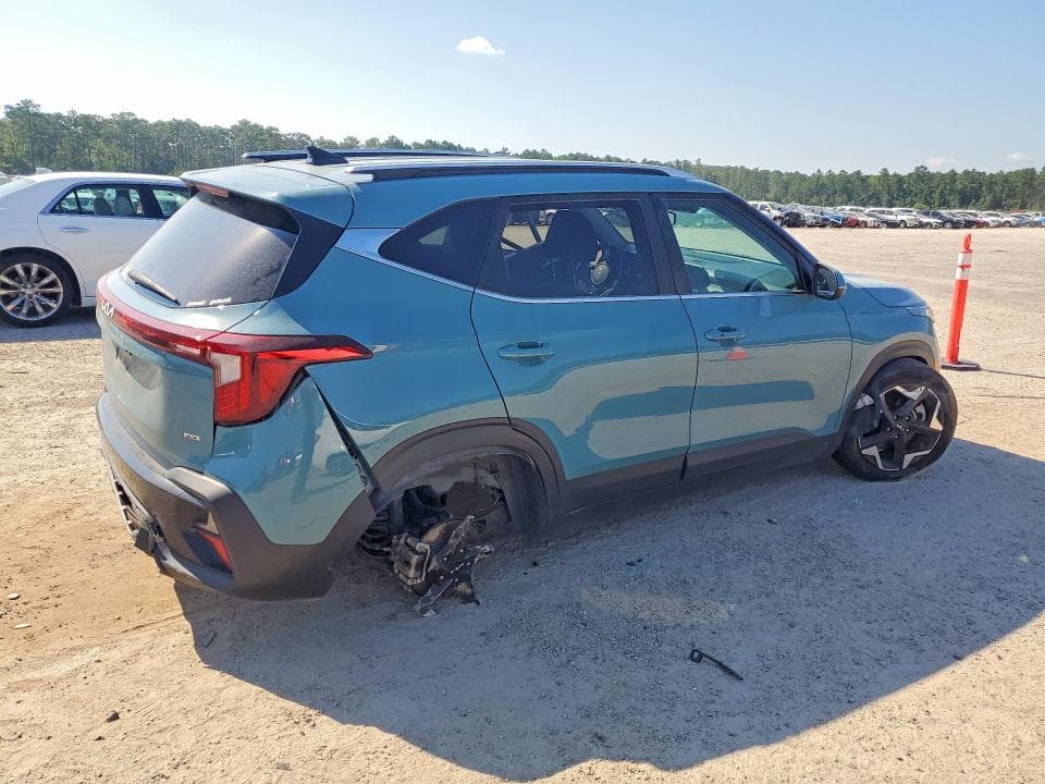 2025 KIA SELTOS EX 3