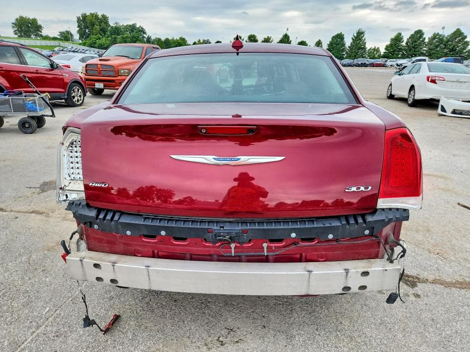 2018 CHRYSLER 300 TOURING 6