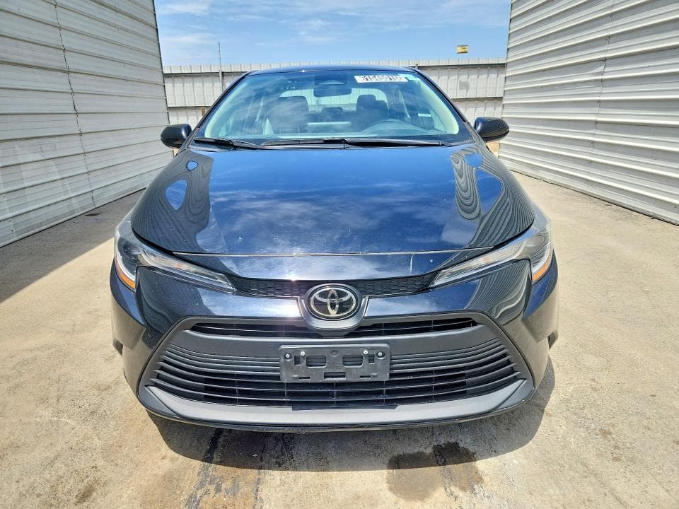 2025 TOYOTA COROLLA LE 5