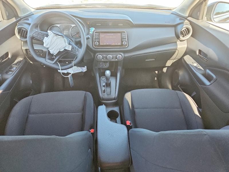 2025 NISSAN KICKS PLAY S 8