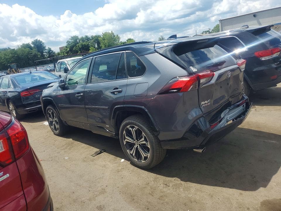 2023 TOYOTA RAV4 PRIME XSE 2