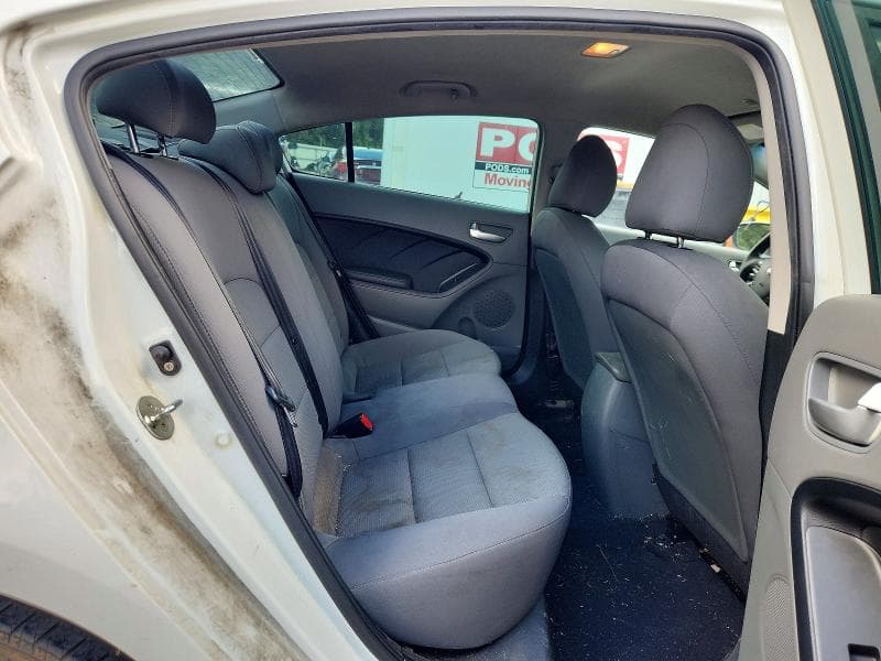 2018 KIA FORTE LX 10