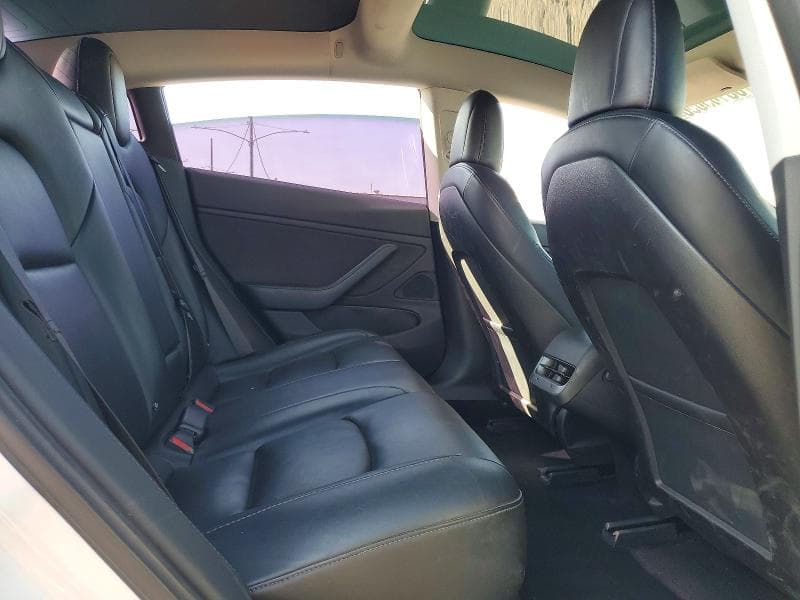 2018 TESLA MODEL 3 10