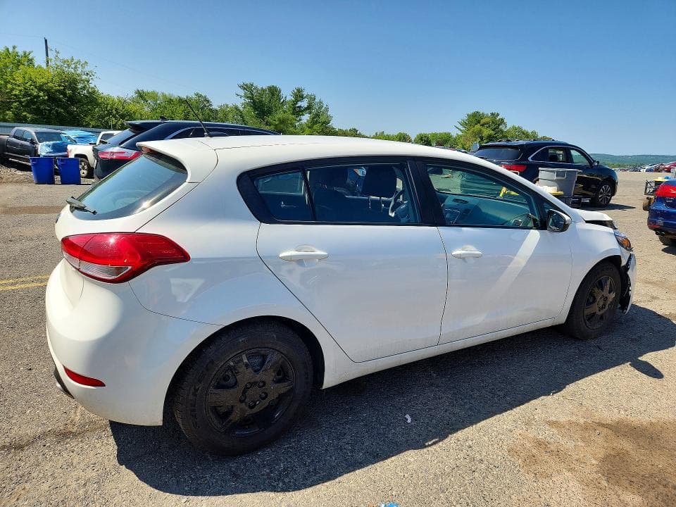2017 KIA FORTE LX 3